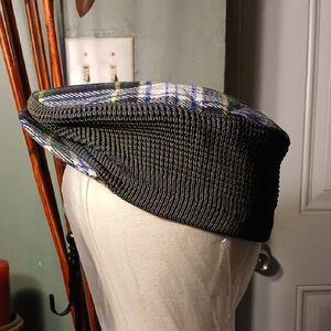 Scottish Clanwear Men's Plaid Flat Cap